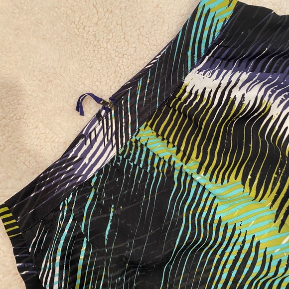 LOFT printed skirt - Picture 3 of 6